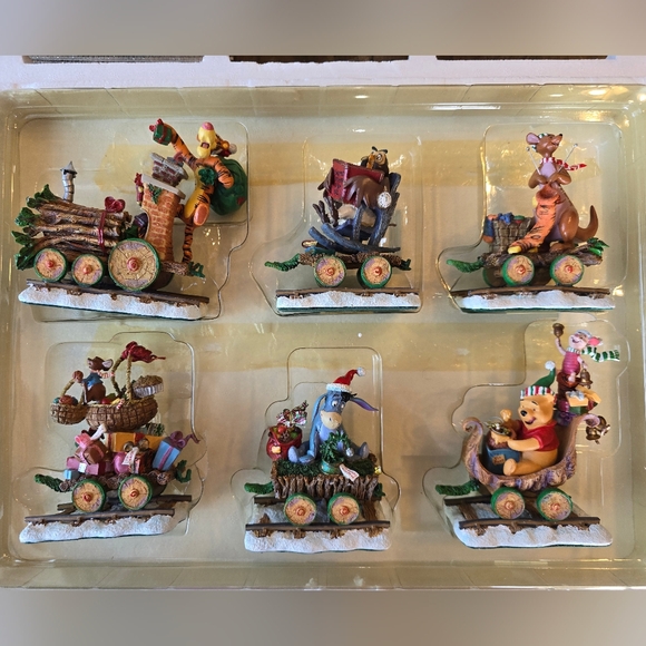 Disney Other - Disney Danbury Mint Holiday Tigger Train Winnie the Pooh Set